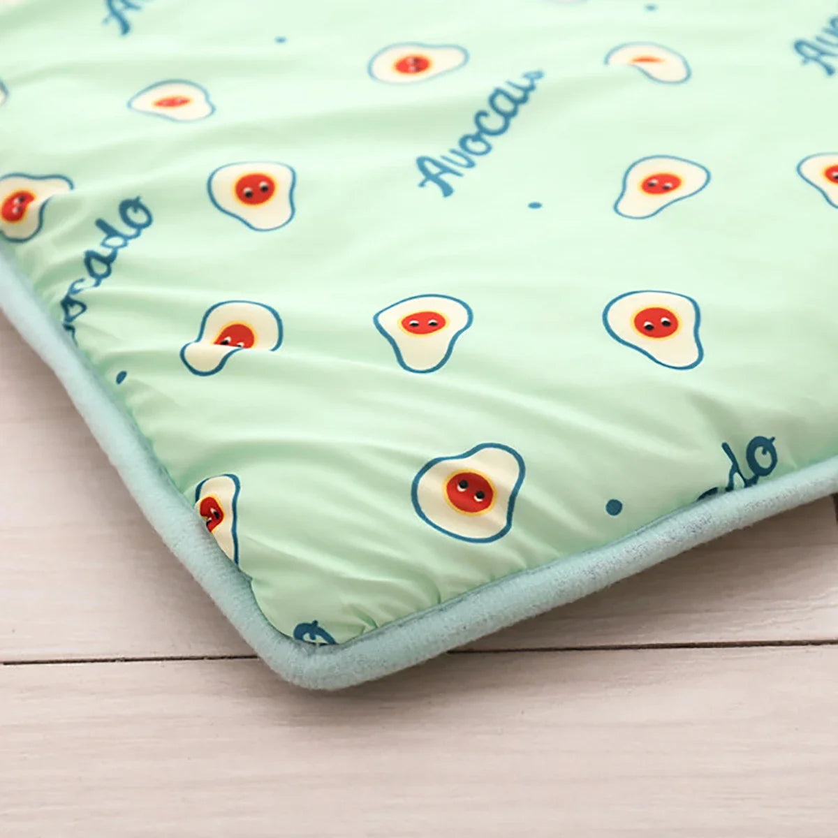 NONECN Dog Mat Cooling Silk Breathable Washable Comfort Pad