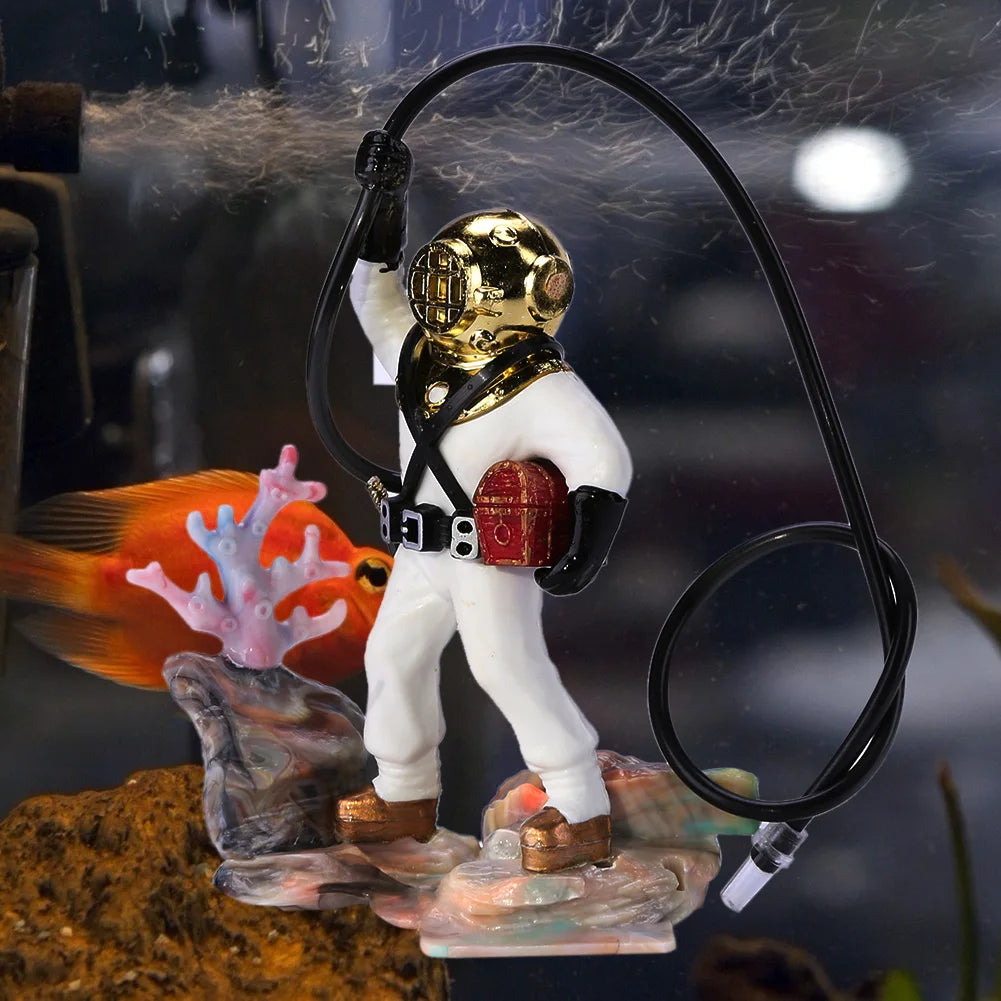 Shunmaii Fish Tank Decoration Resin Diver Treasure Hunt Ornament