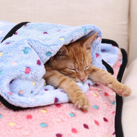Pet Blanket Soft Coral Fleece Dot Pattern for Cats Dogs